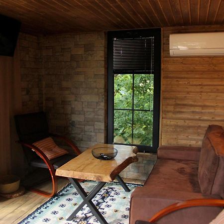Hotel Woodpecker Georgia Batumi Zewnętrze zdjęcie