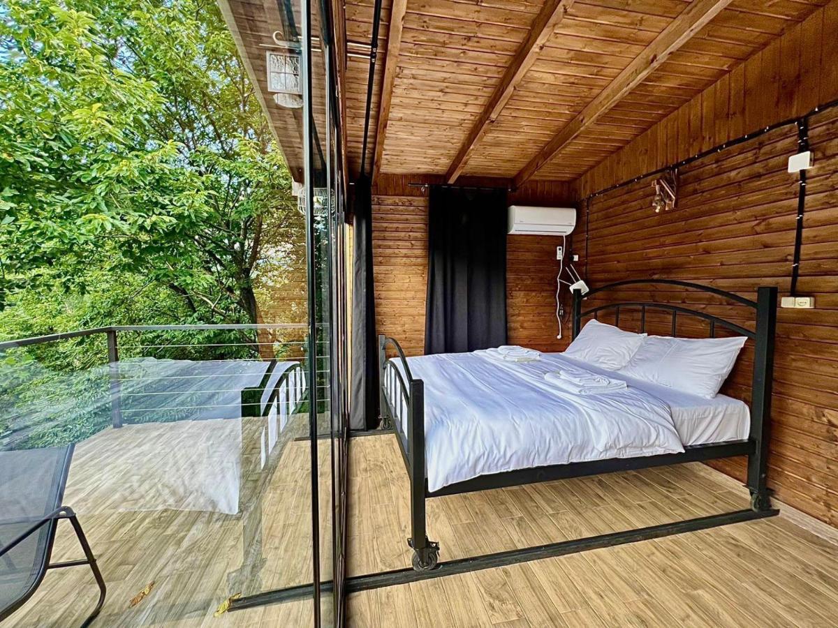 Hotel Woodpecker Georgia Batumi Zewnętrze zdjęcie