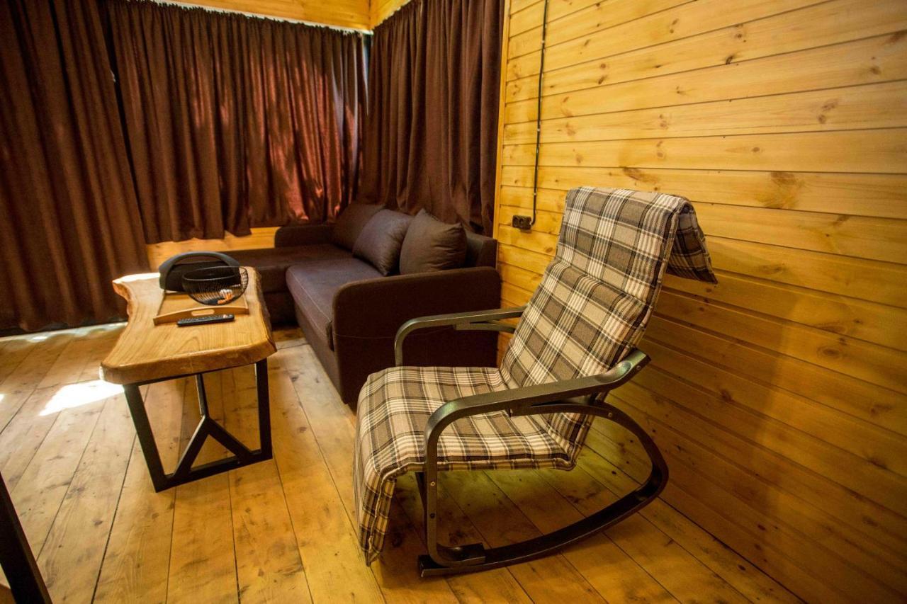 Hotel Woodpecker Georgia Batumi Zewnętrze zdjęcie