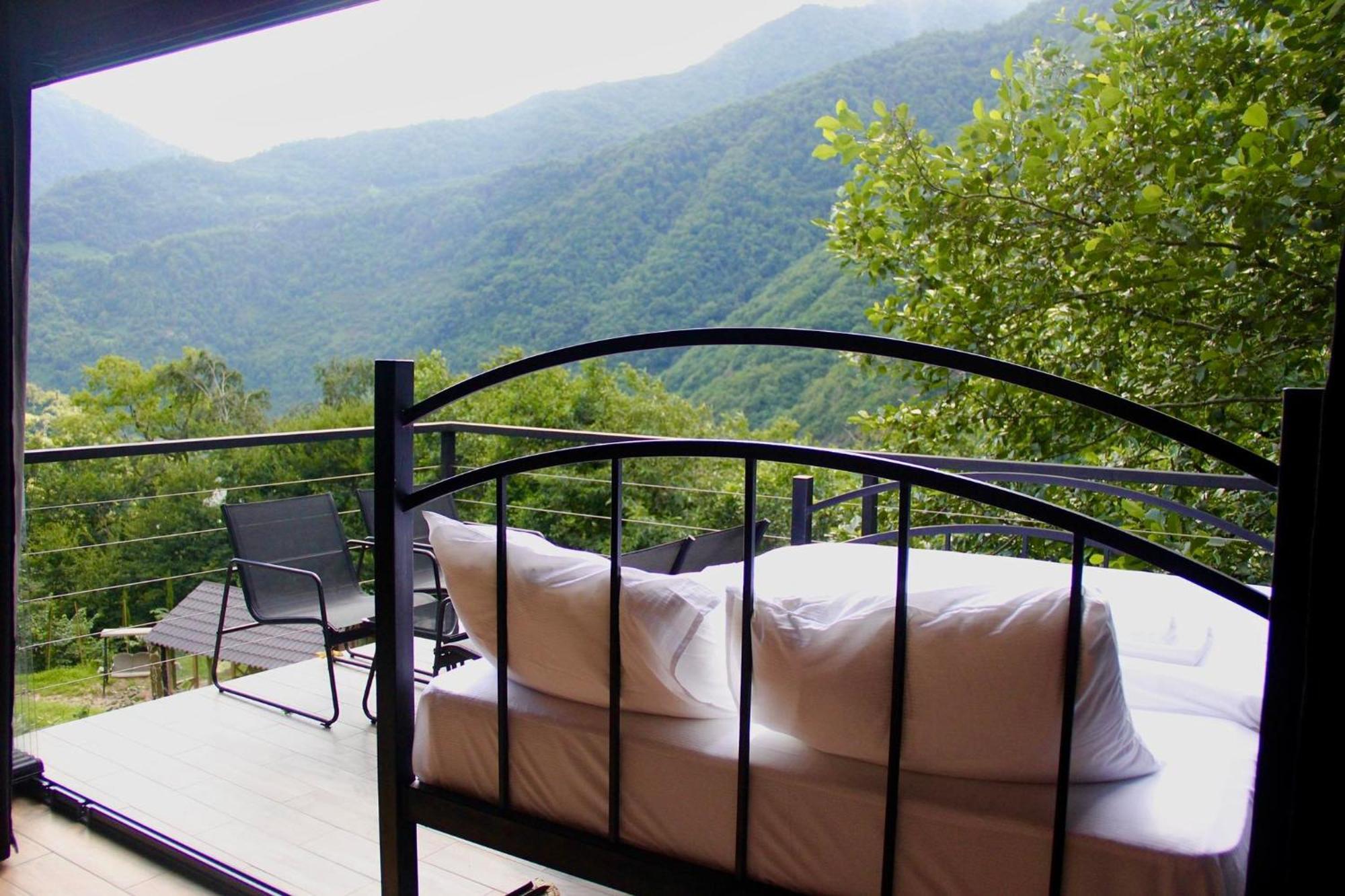 Hotel Woodpecker Georgia Batumi Zewnętrze zdjęcie
